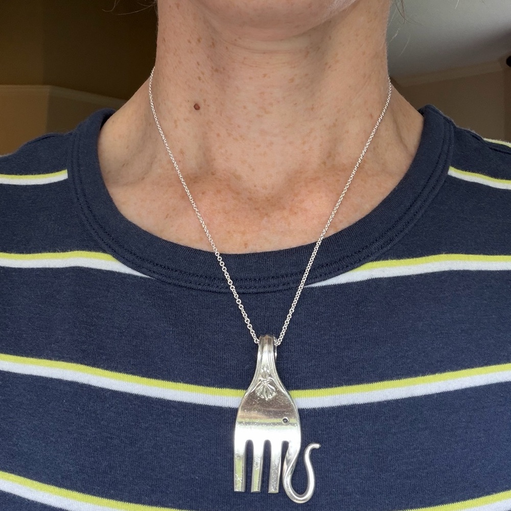 Elephant Fork Necklace - Picture 5 of 7